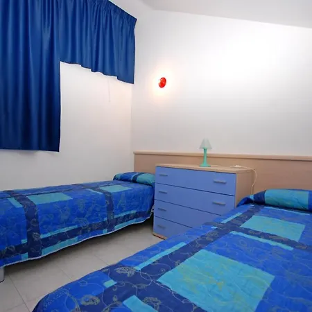 Village Apartment *